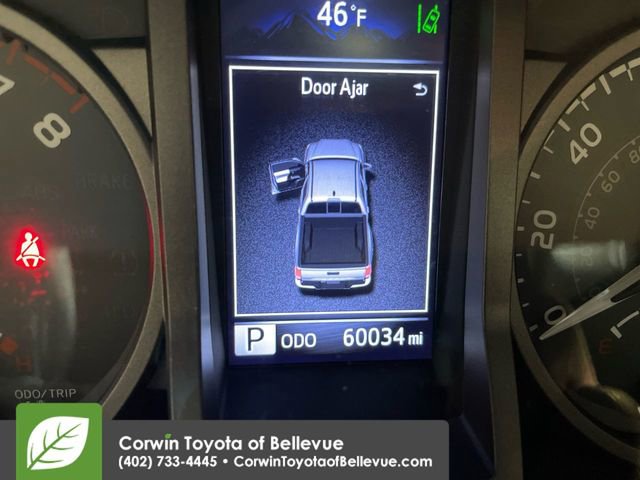 Used 2018 Toyota Tacoma TRD Sport image 10