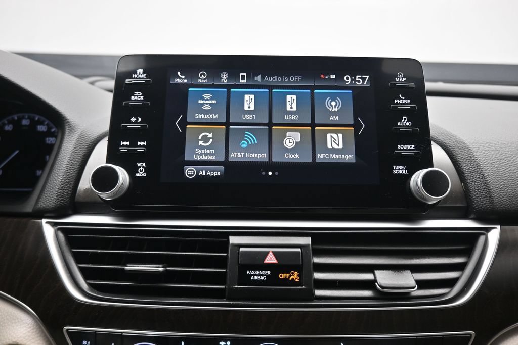 Used 2018 Honda Accord Touring image 18