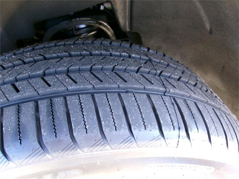 Used 2019 GMC Yukon XL SLT w/ Premium Edition image 9