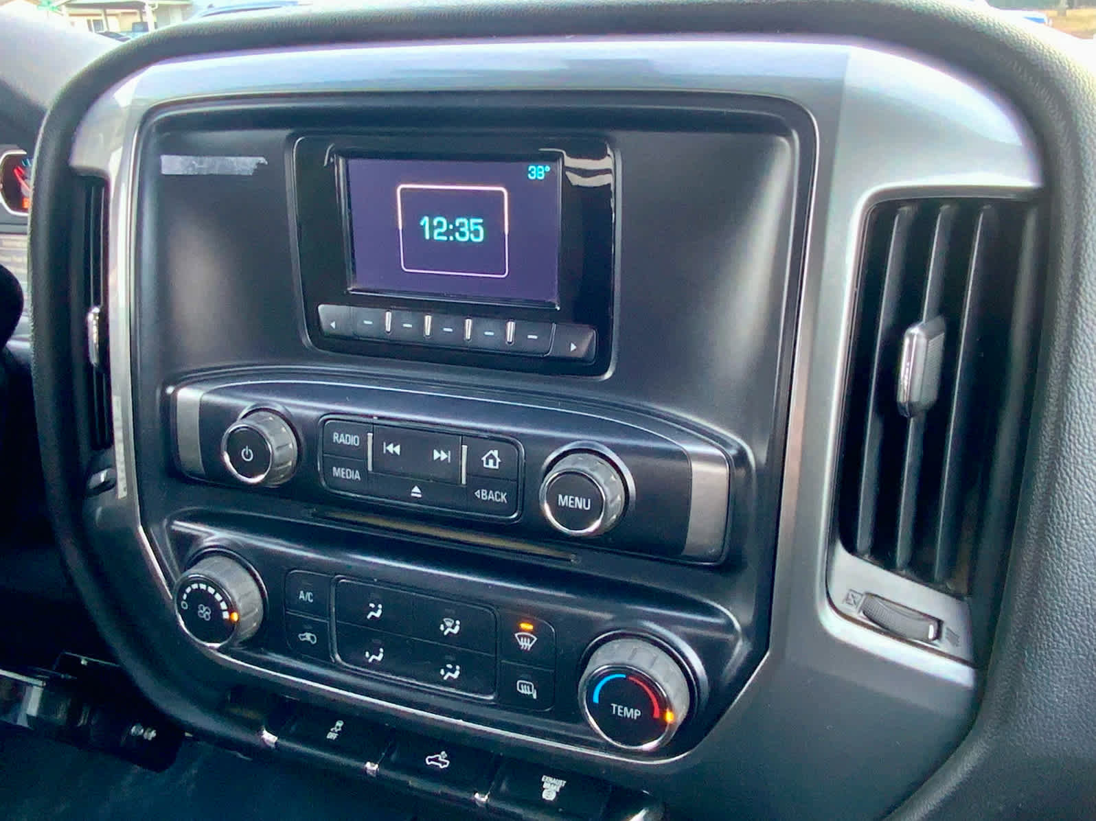 Used 2015 Chevrolet Silverado 2500 LT image 42