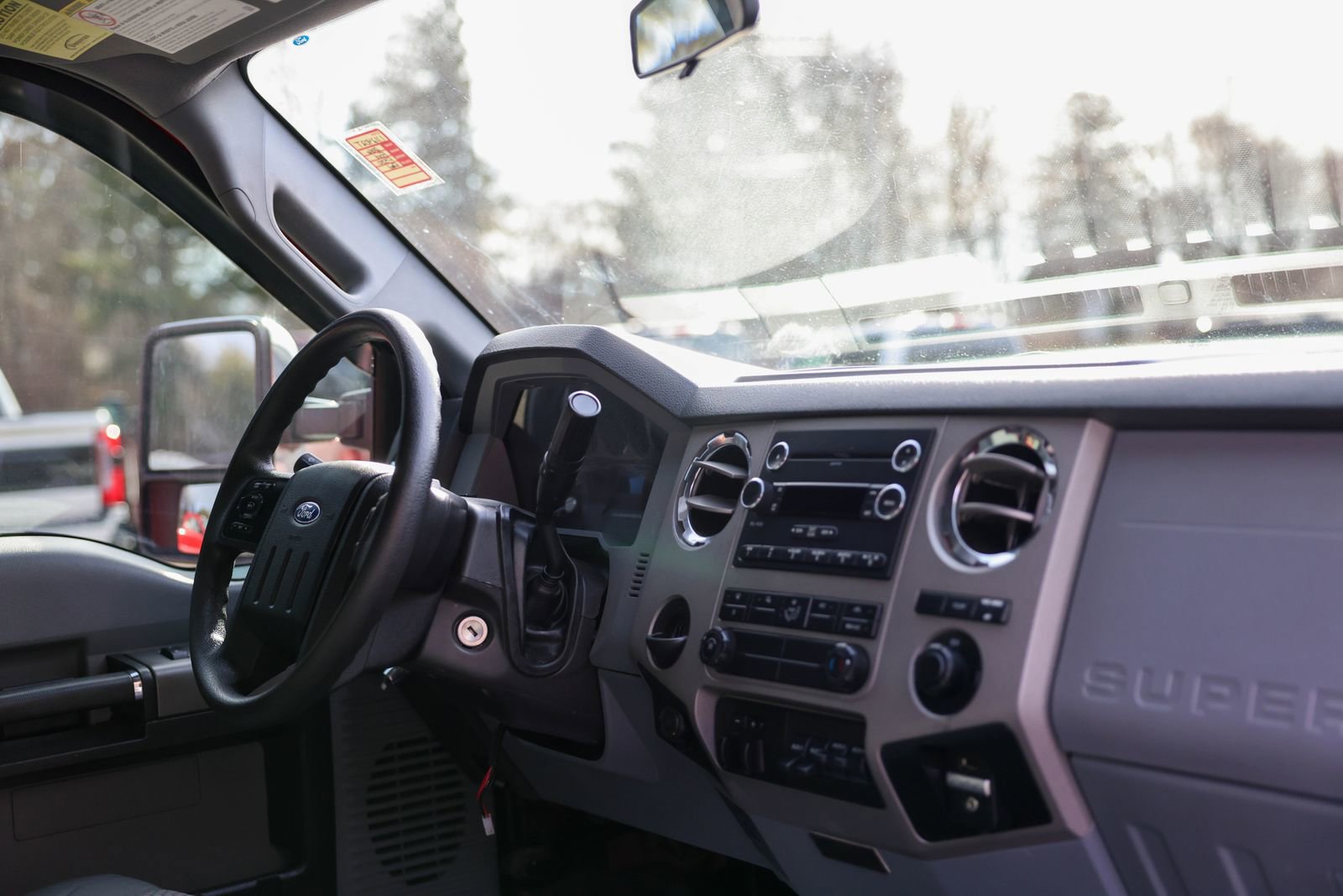 Used 2016 Ford F550 4x4 SuperCab Super Duty image 11