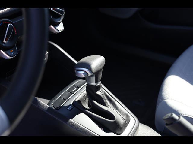 Used 2022 Kia Rio S image 7