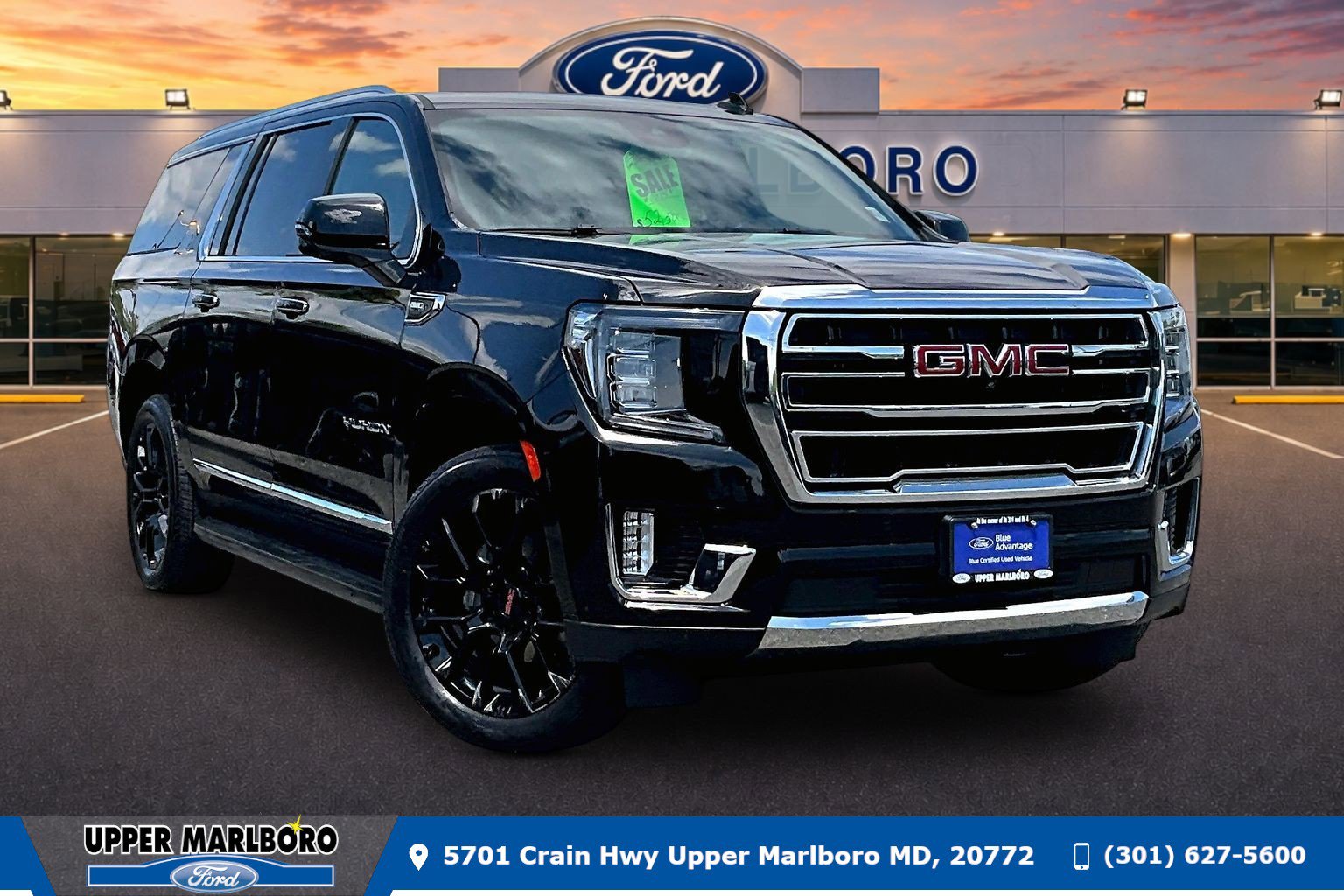 Used 2023 GMC Yukon XL SLT w/ SLT Premium Package AWD/4WD image 1