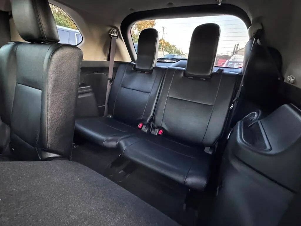 Used 2016 Mitsubishi Outlander GT AWD/4WD image 13