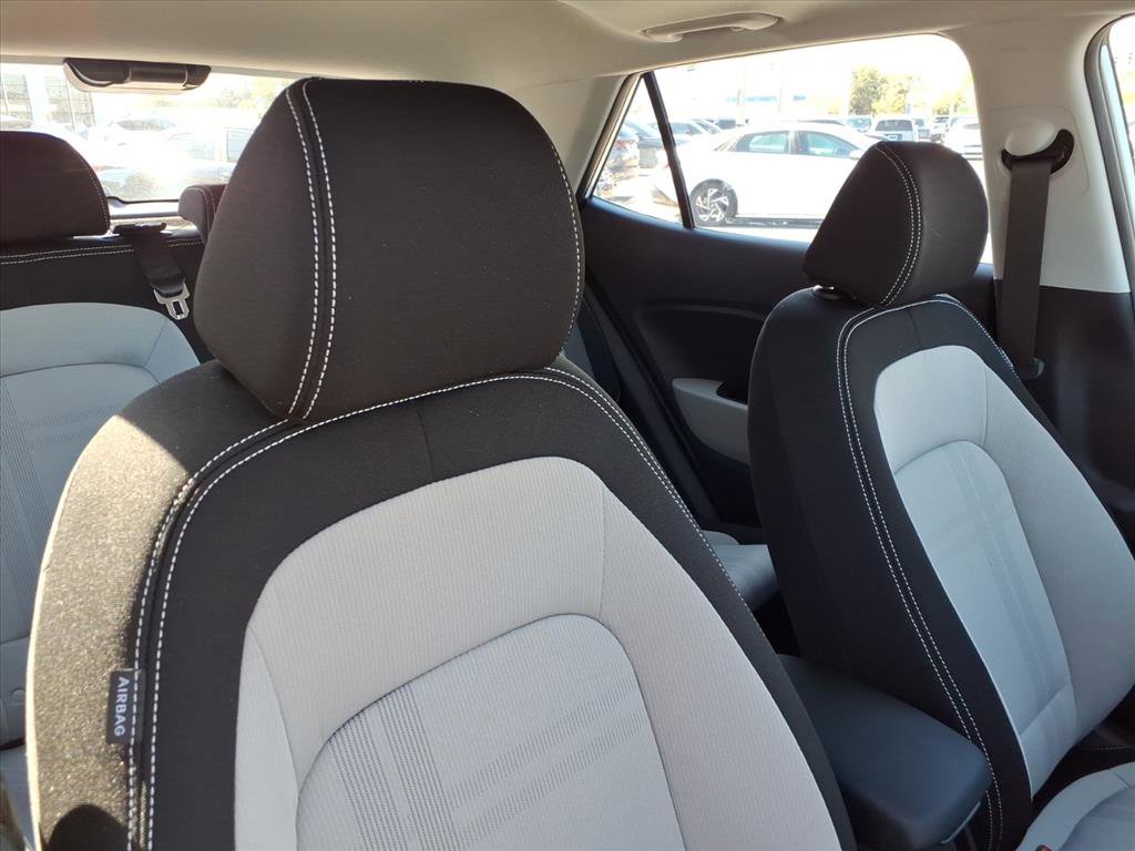 Used 2026 Hyundai Venue SEL image 20