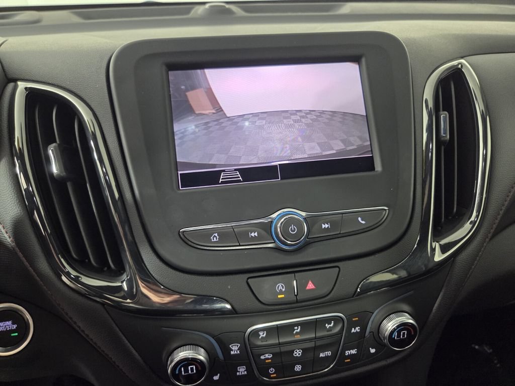 Used 2024 Chevrolet Equinox RS AWD/4WD image 11