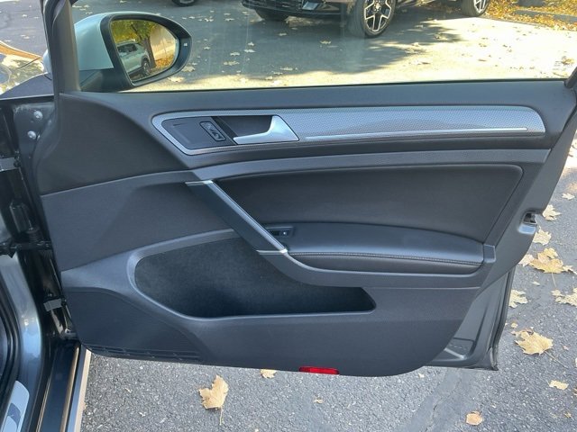 Used 2019 Volkswagen Golf Alltrack image 20