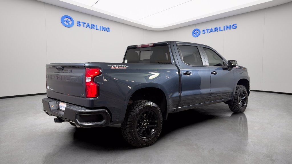 Used 2021 Chevrolet Silverado 1500 LT Trail Boss w/ Convenience Package II AWD/4WD image 9