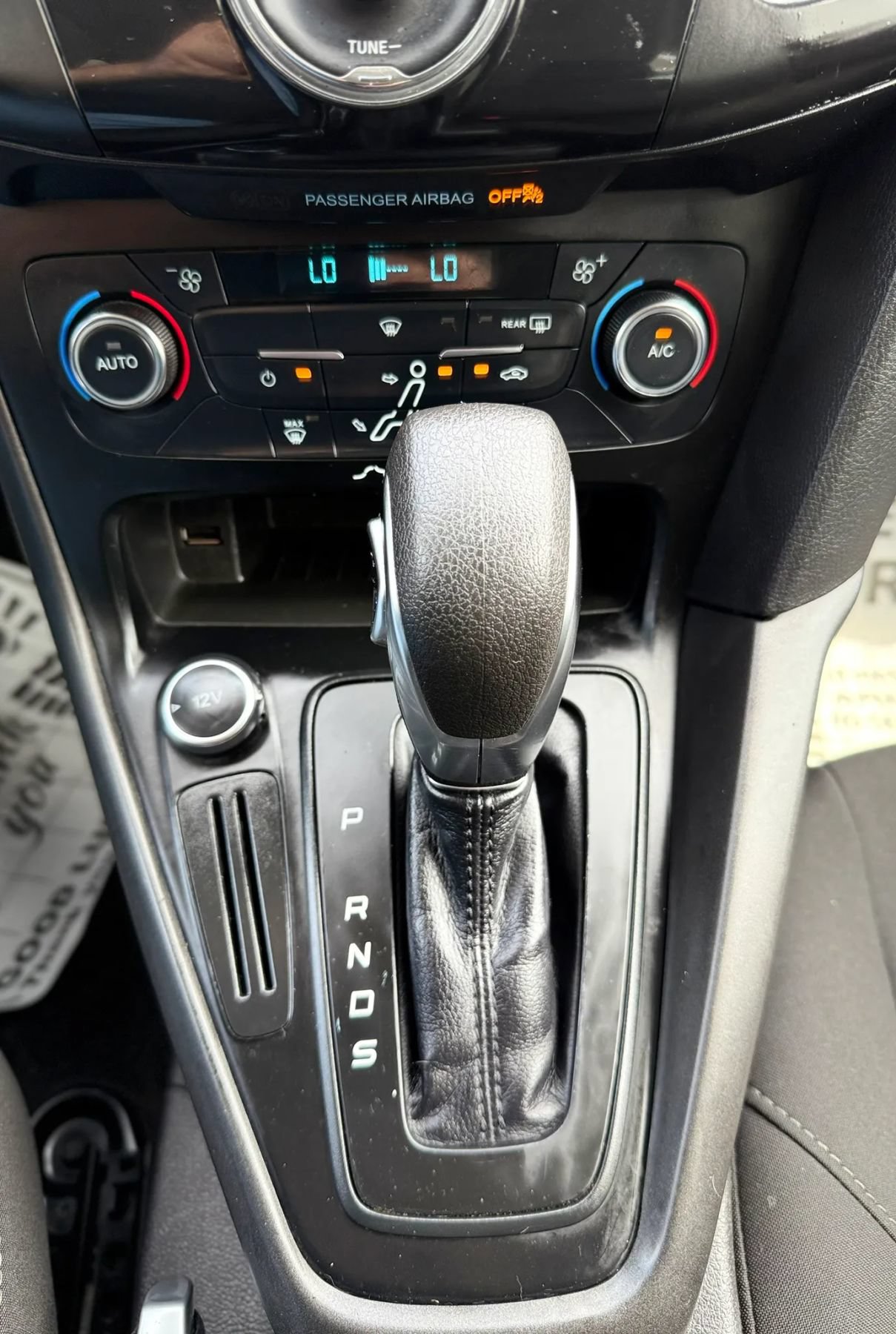 Used 2017 Ford Focus SEL FWD image 19