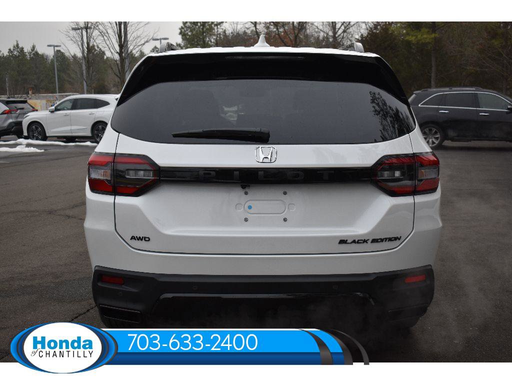 New 2026 Honda Pilot Black Edition image 6