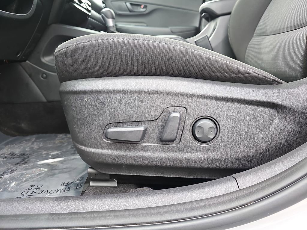 Used 2023 Hyundai Kona SEL image 26