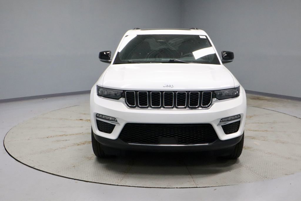 Used 2025 Jeep Grand Cherokee Limited 4xe image 8