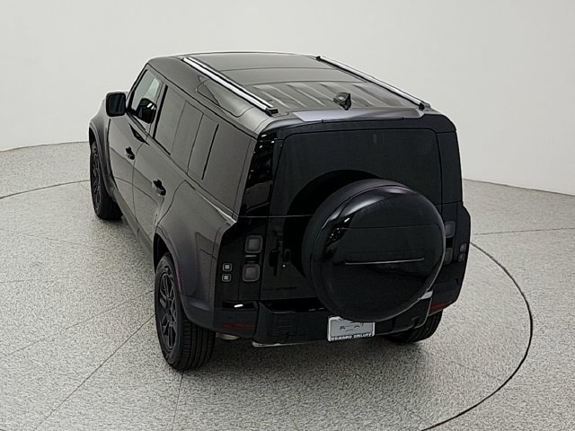 New 2026 Land Rover Defender 110 S AWD/4WD image 33