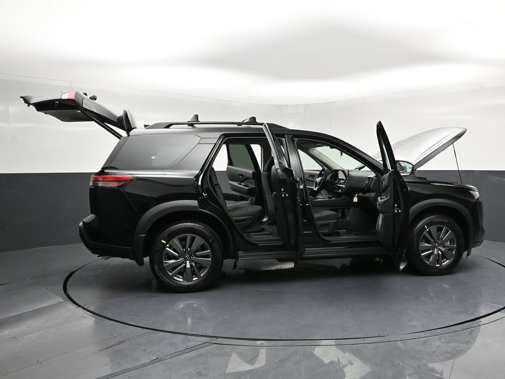 New 2026 Nissan Pathfinder SV image 36