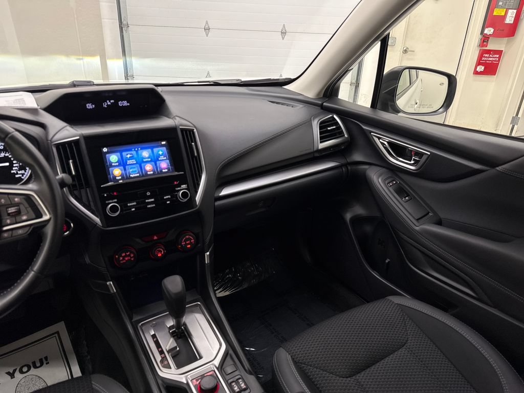 Certified 2022 Subaru Forester Premium AWD/4WD image 15