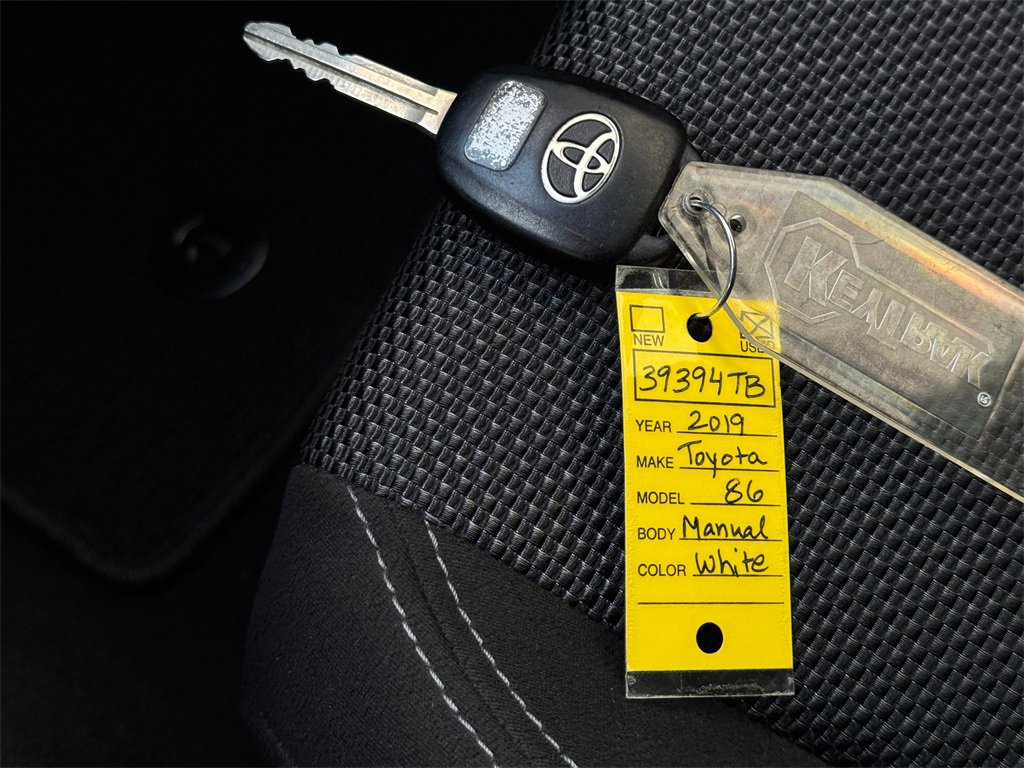 Used 2019 Toyota 86 image 31