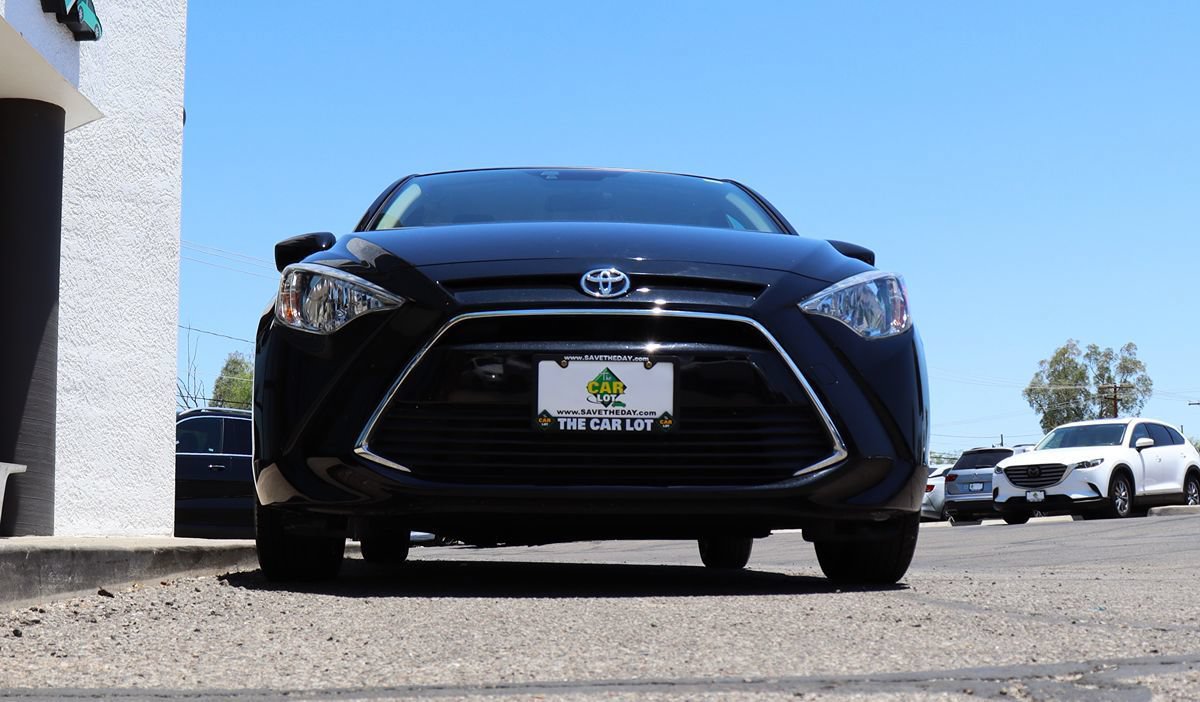 Used 2018 Toyota Yaris iA FWD image 17