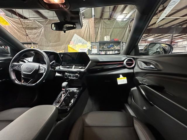 Used 2024 Chevrolet Trax RS w/ Driver Confidence Package image 31