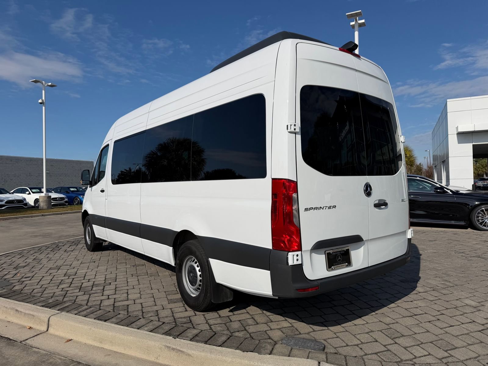 Used 2025 Mercedes-Benz Sprinter 2500 image 10