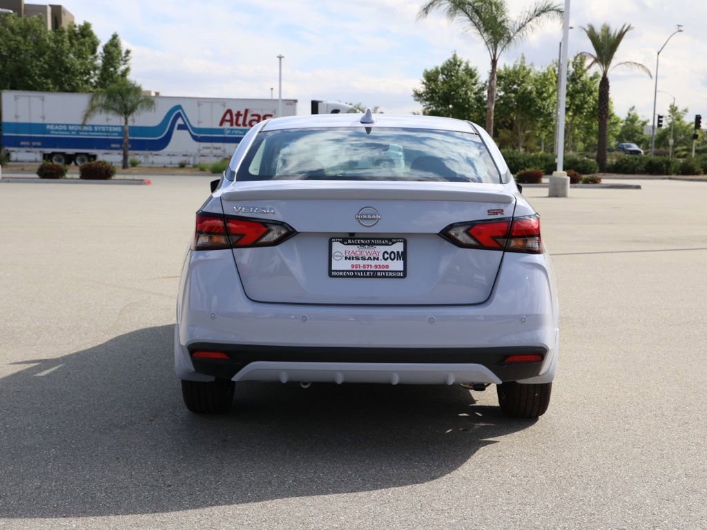 New 2025 Nissan Versa SR image 5