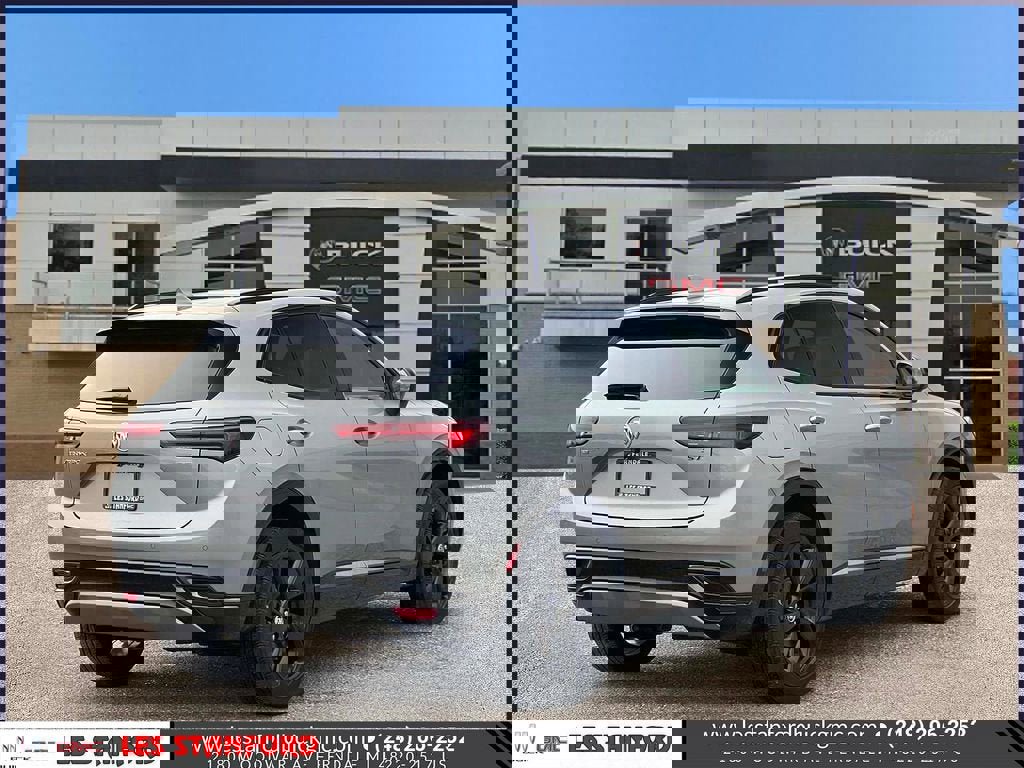 Certified 2023 Buick Envision Essence w/ Sport Touring Package image 7