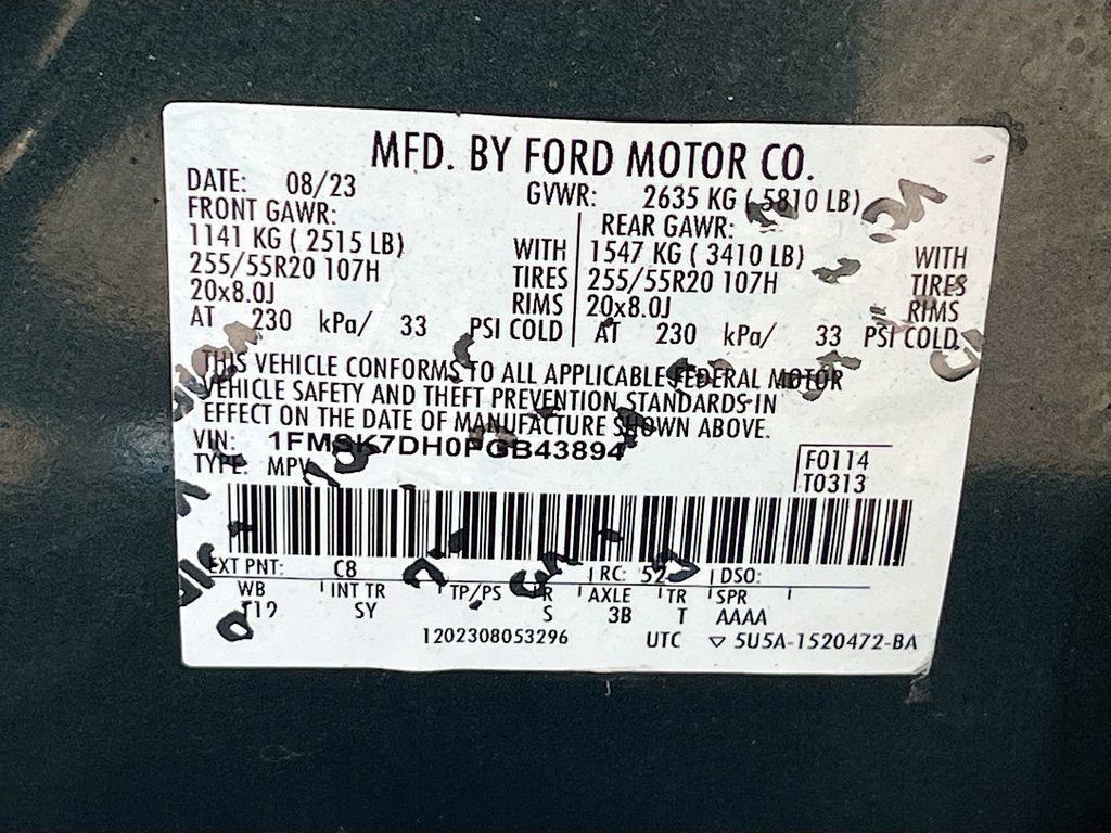Used 2023 Ford Explorer XLT w/ Equipment Group 202A RWD image 32
