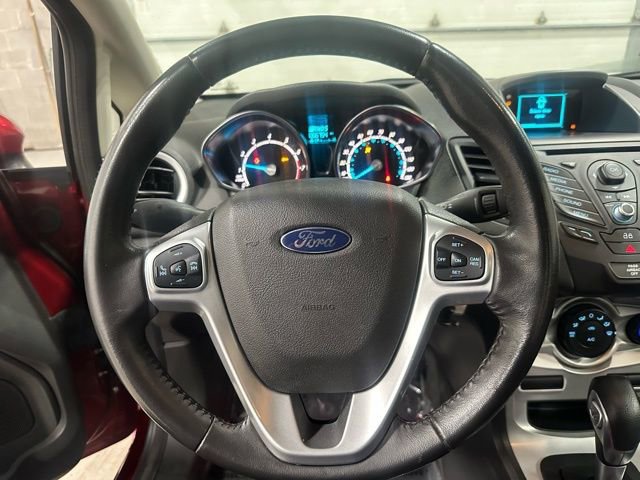 Used 2014 Ford Fiesta SE image 19