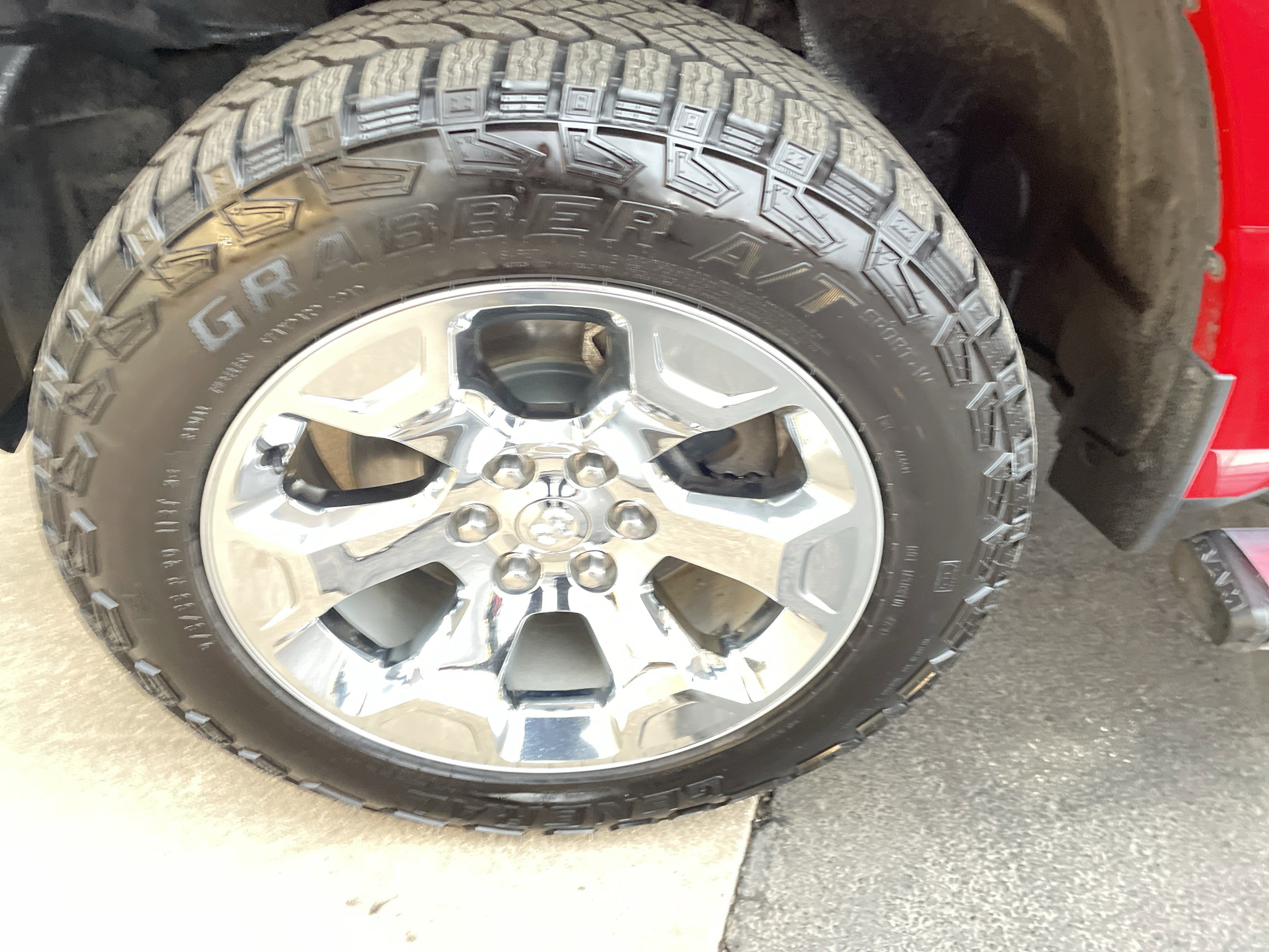 Used 2019 RAM 1500 Big Horn image 46