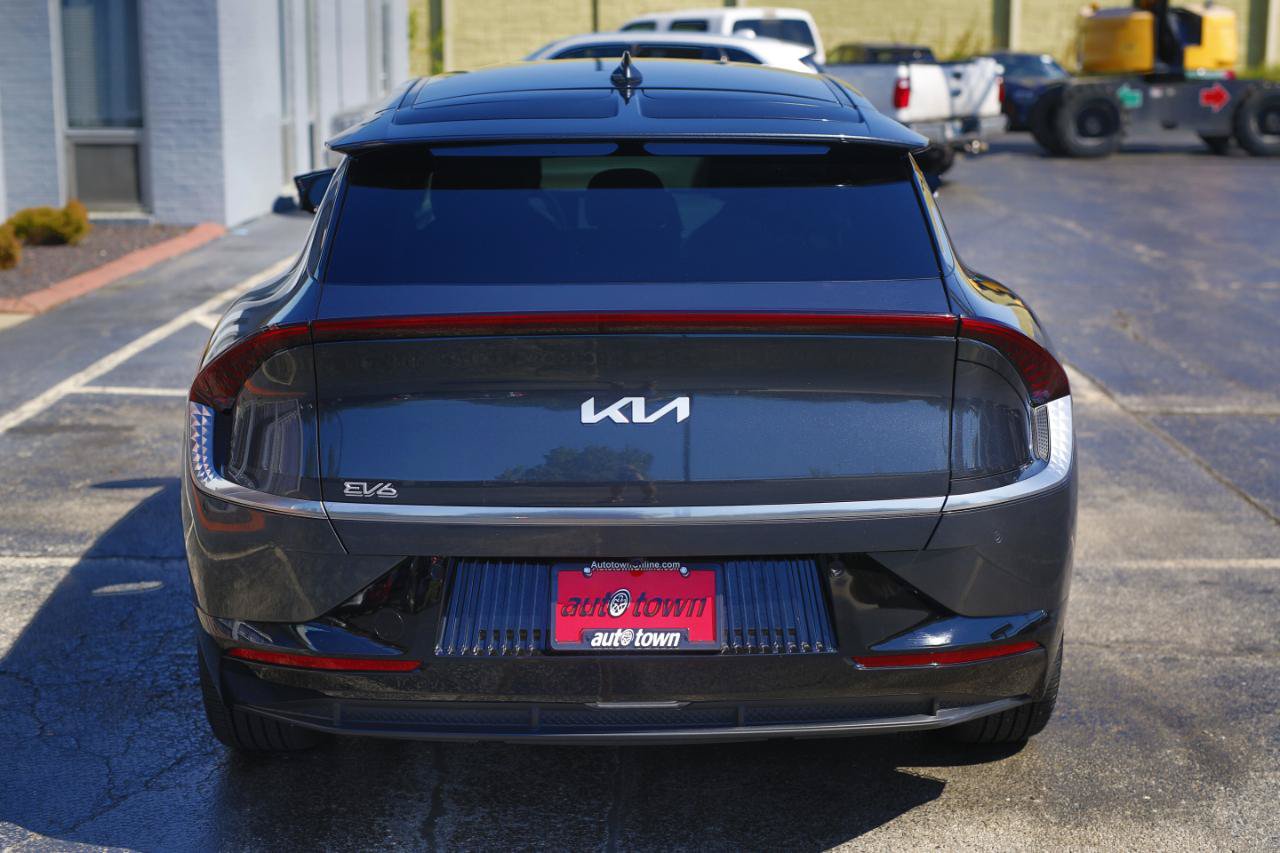 Used 2022 Kia EV6 Wind w/ Wind Technology Package AWD/4WD image 15