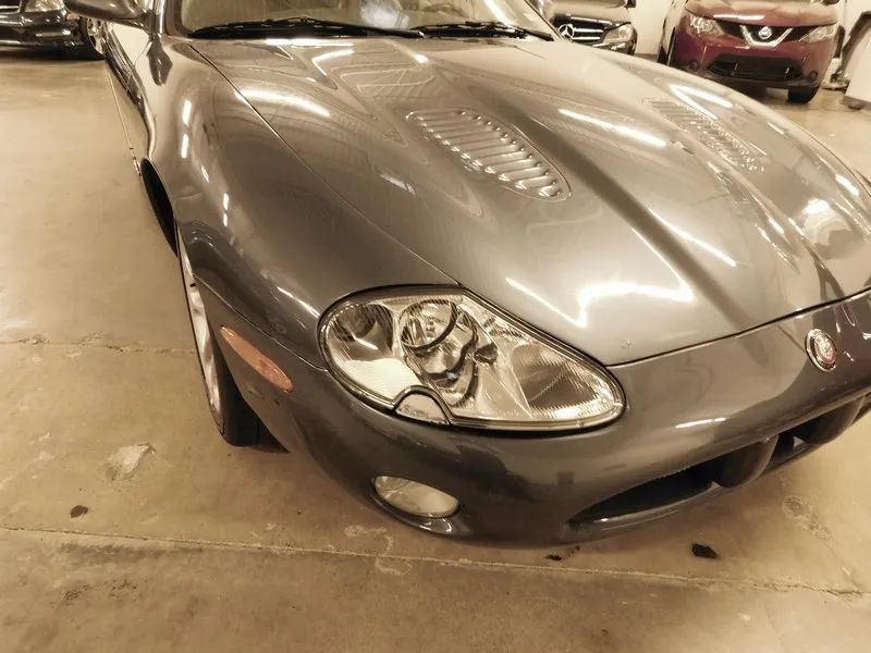 Used 2001 Jaguar XK8 Convertible RWD image 9