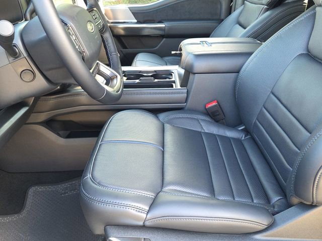 New 2026 Ford F350 Platinum w/ FX4 Off-Road Package image 18