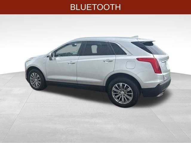 Used 2017 Cadillac XT5 Luxury AWD/4WD image 4