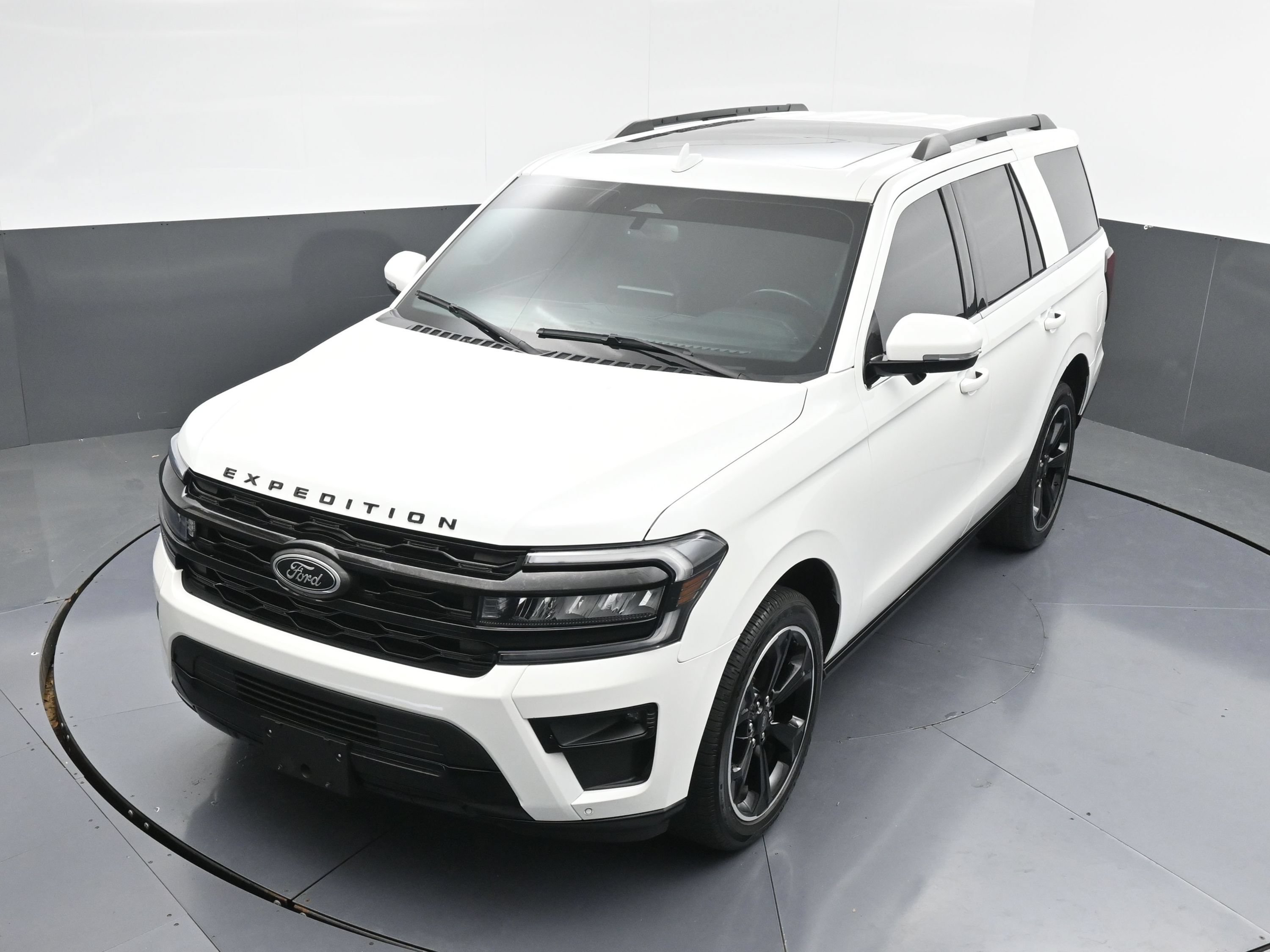 Used 2023 Ford Expedition Limited RWD image 36