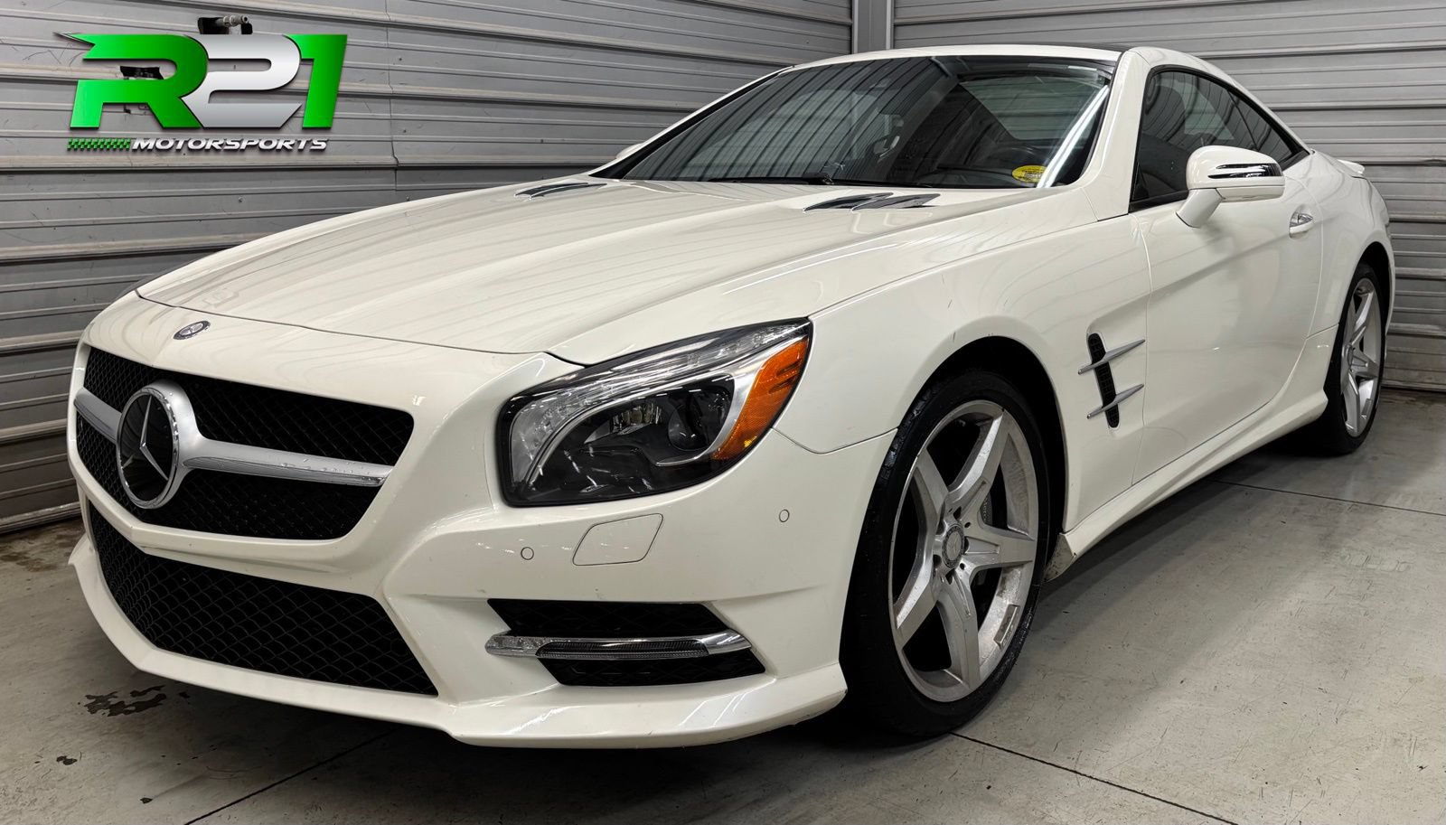 Used 2014 Mercedes-Benz SL 550 image 1