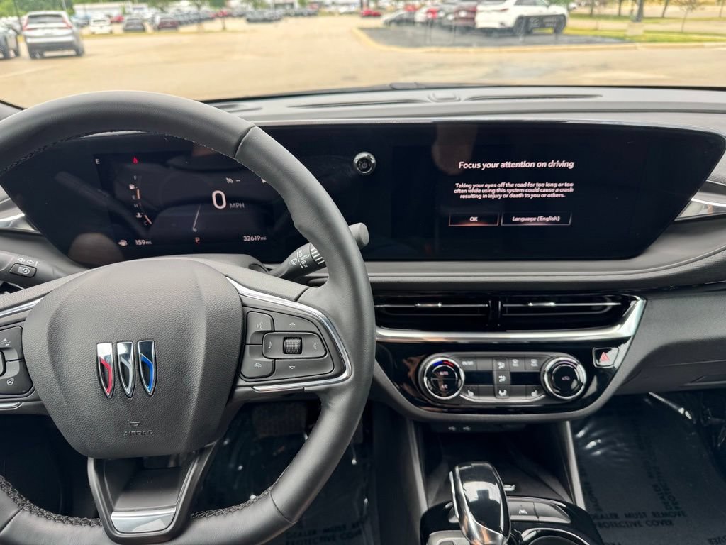 Used 2024 Buick Envista Sport Touring w/ Convenience I Package FWD image 5