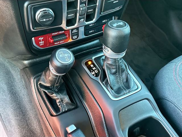 Used 2024 Jeep Wrangler Unlimited Rubicon image 16