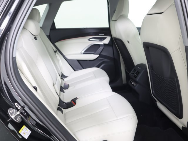 New 2026 Audi Q5 Premium Plus AWD/4WD image 14