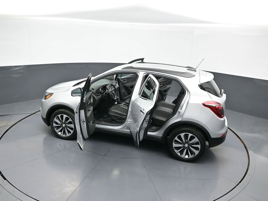Used 2022 Buick Encore Preferred w/ Safety Package image 43