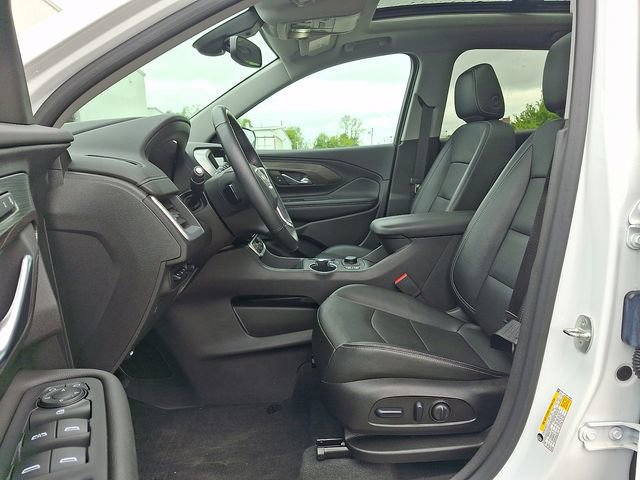 Used 2024 GMC Terrain SLT w/ Tech Package AWD/4WD image 15