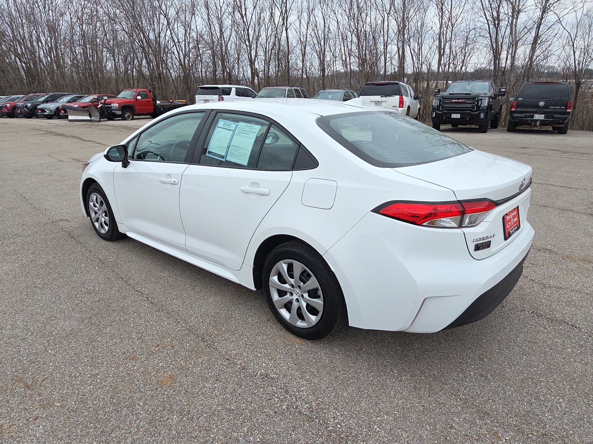 Used 2024 Toyota Corolla LE image 6