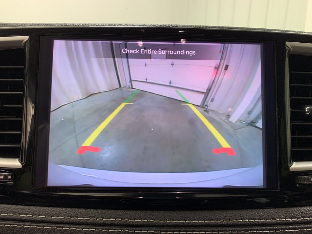 Used 2022 Chrysler Pacifica Touring-L AWD/4WD image 30
