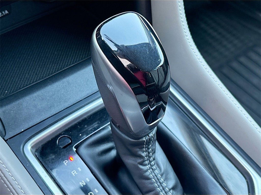 Used 2021 Subaru Forester Limited image 17