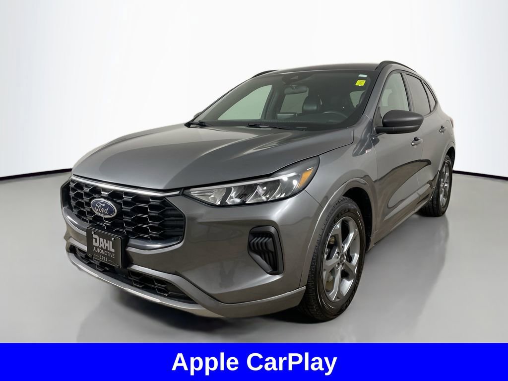 Used 2023 Ford Escape ST-Line image 3