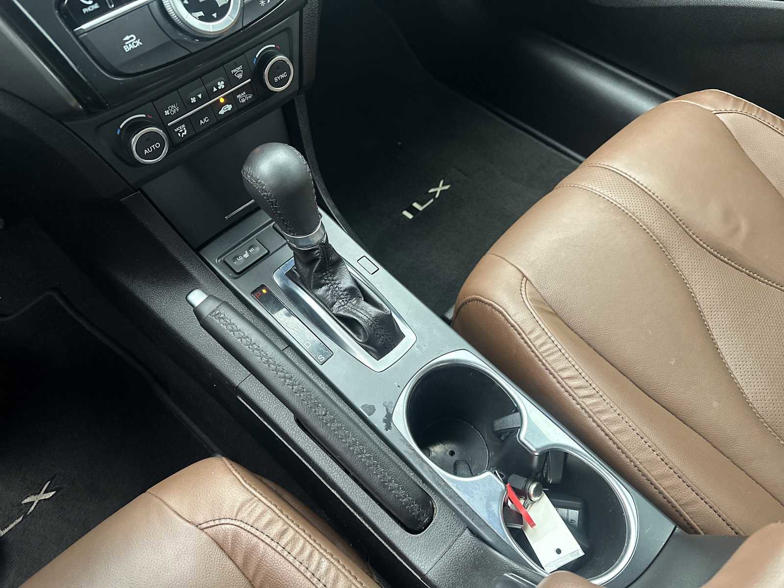 Used 2021 Acura ILX w/ Premium Package image 16