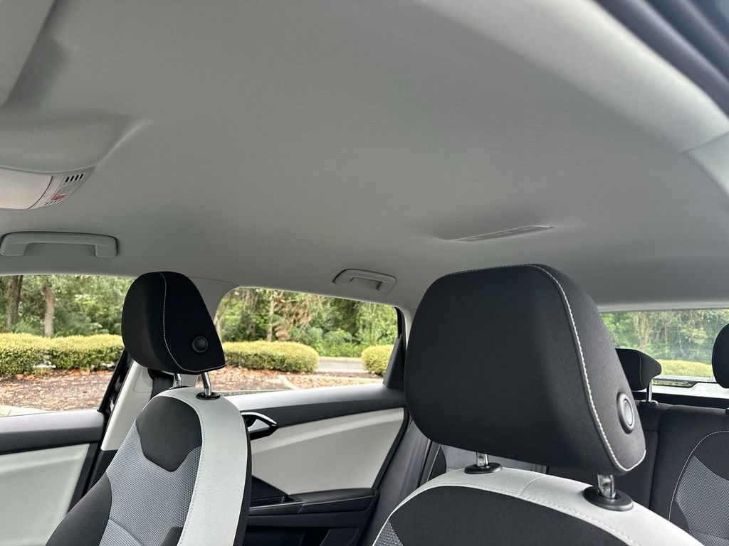 New 2025 Volkswagen Taos S image 22