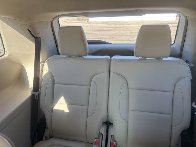 Used 2017 GMC Acadia Denali w/ Technology Package image 11