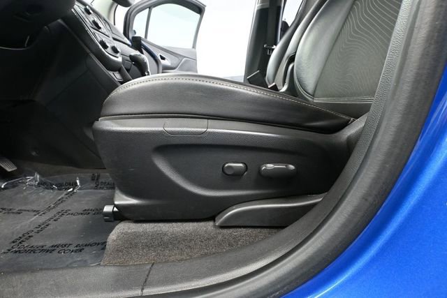 Used 2014 Buick Encore FWD image 19