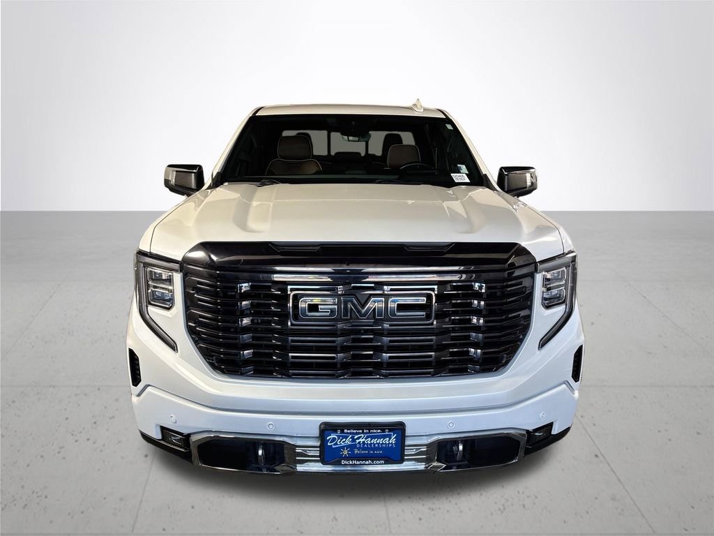 Used 2024 GMC Sierra 1500 Denali Ultimate image 3