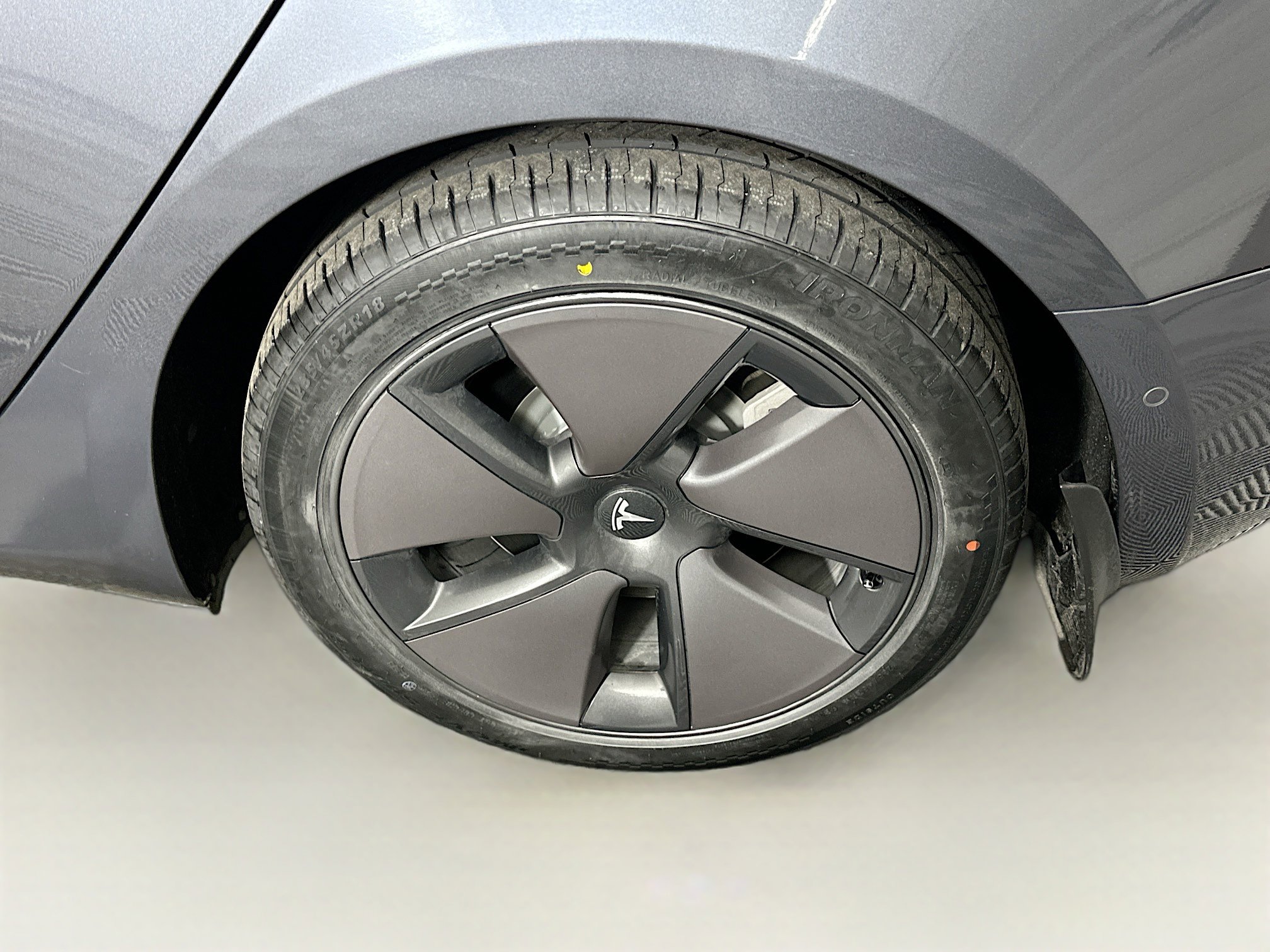 Used 2022 Tesla Model 3 Long Range AWD/4WD image 11