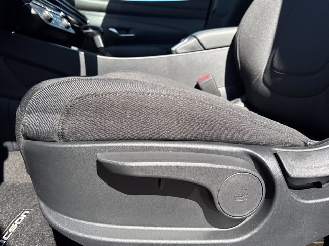 New 2026 Hyundai Tucson SE FWD image 12